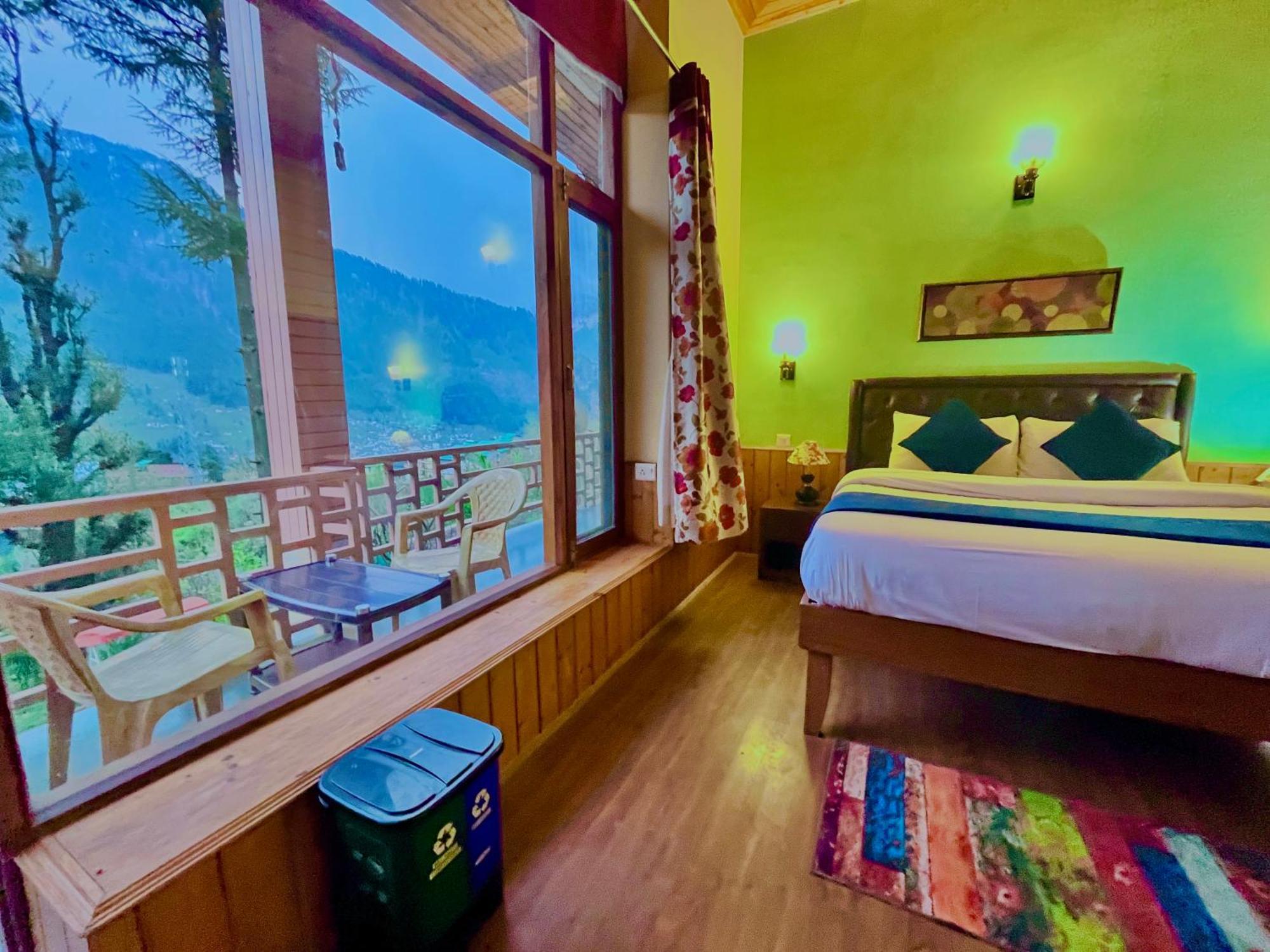 Nature Valley View 2 Bedrooms Luxury And Valley View Hotel Manali (Himachal Pradesh)